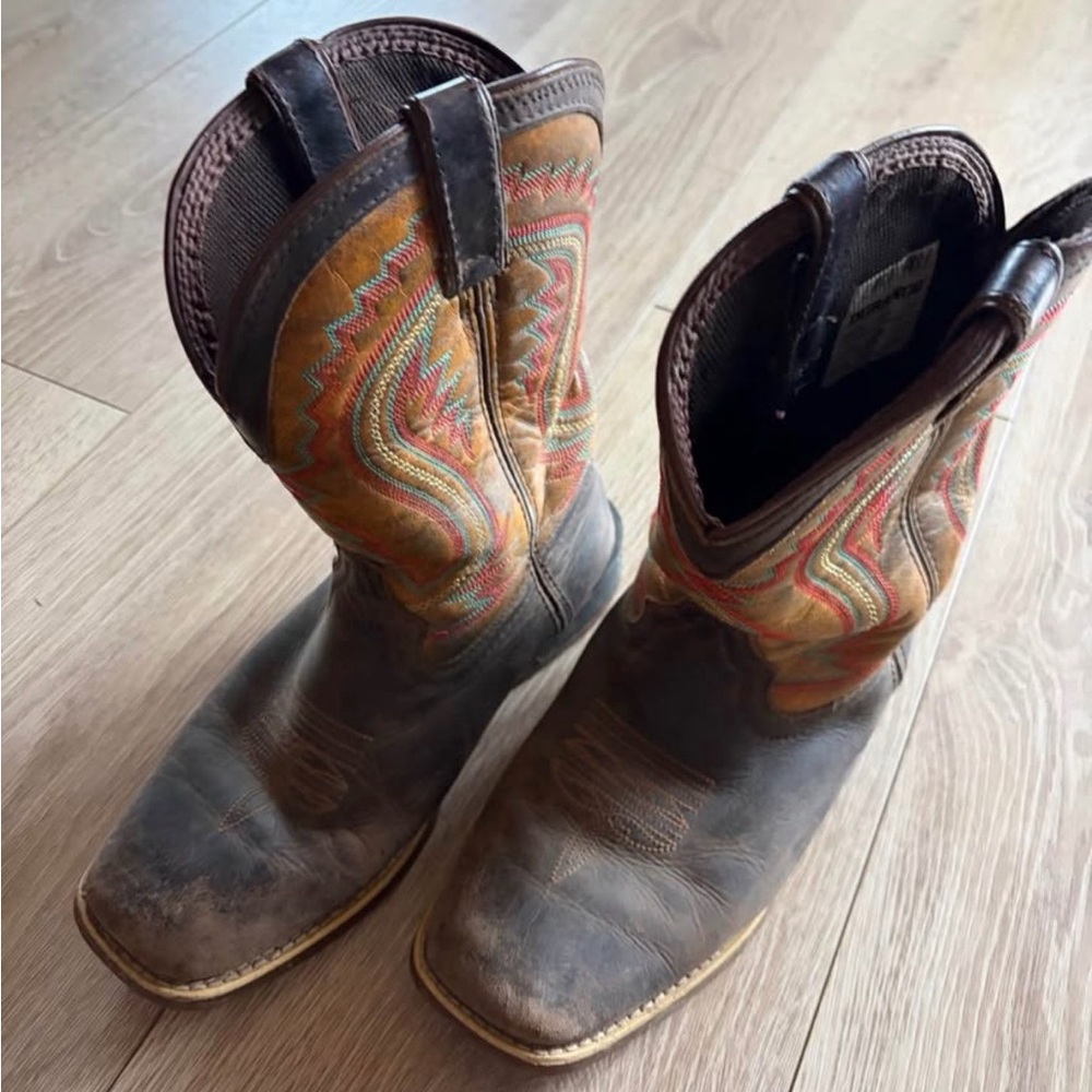 Durango squared toe boots